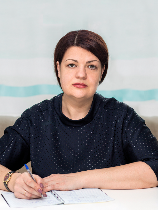 Степанова Юлия Валерьевна.